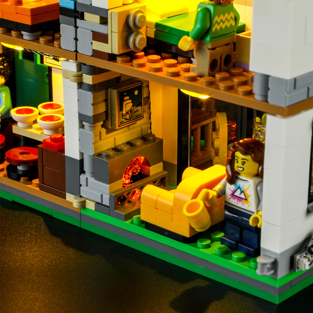 Lego creator best sale yellow house