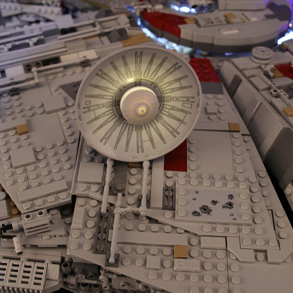 Lego millennium falcon cheap ultimate